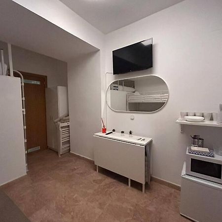 Cute Studio In Gran Via -Si1 Madrid Bagian luar foto